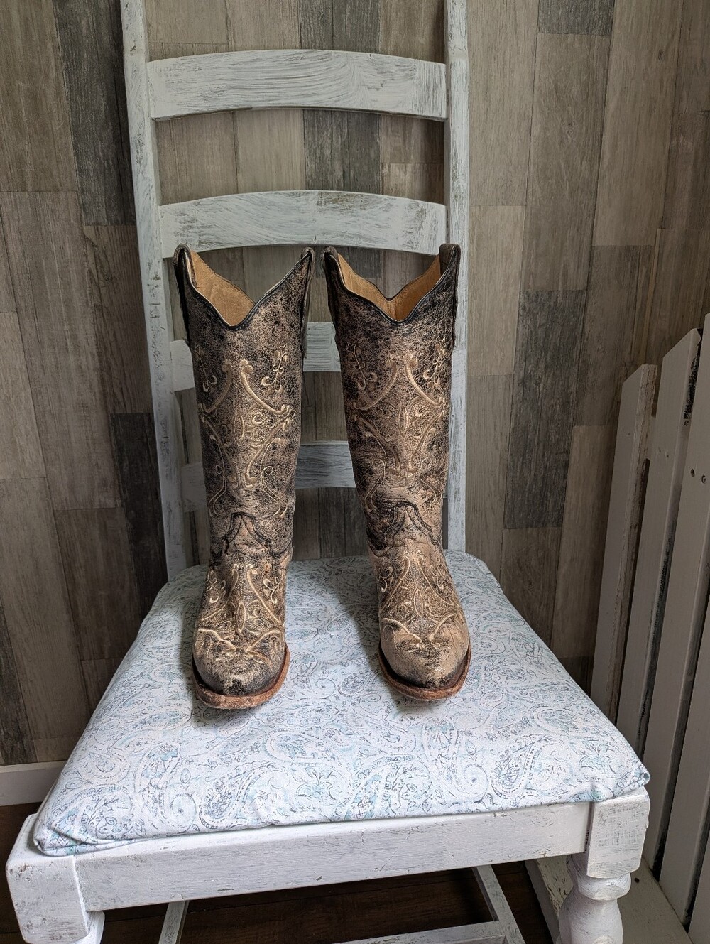 Circle G Boots - Picture 4 of 14